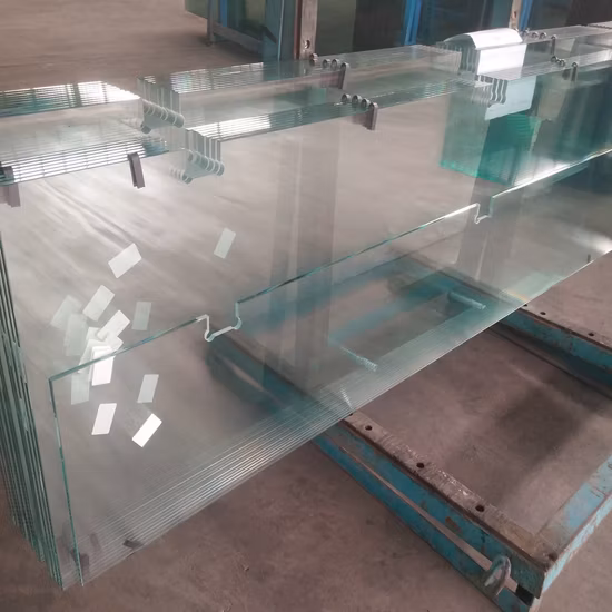 Gehärtetes Glas für Duschtürabtrennungen und Möbel-OEM-Verpackung
